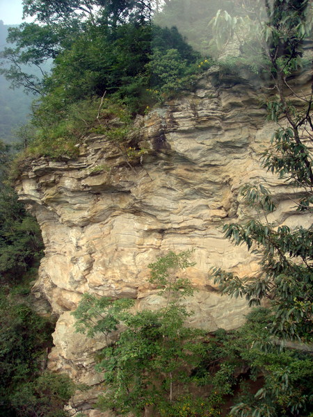 Image: /media/?path=/trips/2007-08-13 China/2007-08-20_Wudang/20070820-093248-0-Rob.jpg